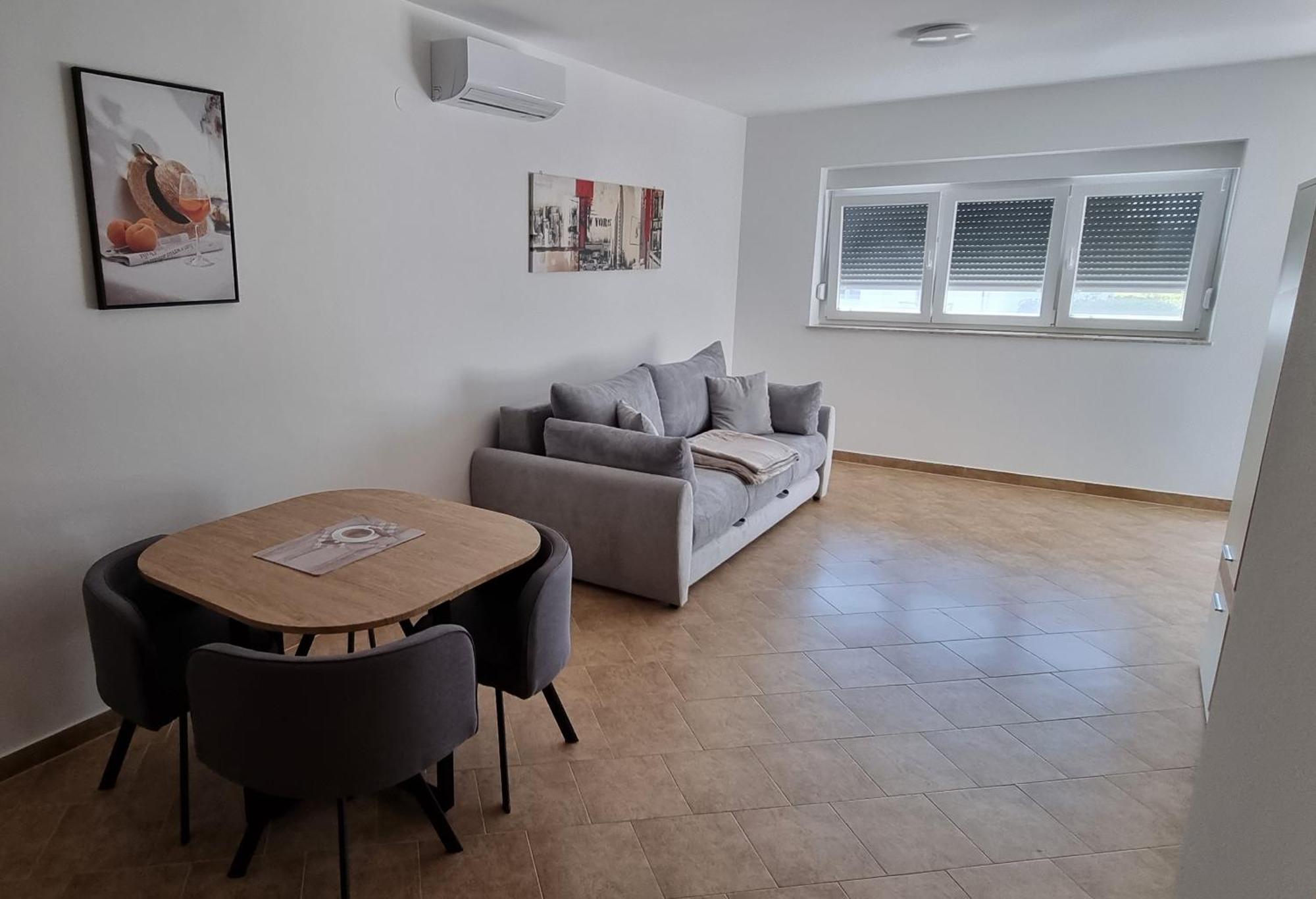 Apartmani Sunce I More بريمونتيرا المظهر الخارجي الصورة
