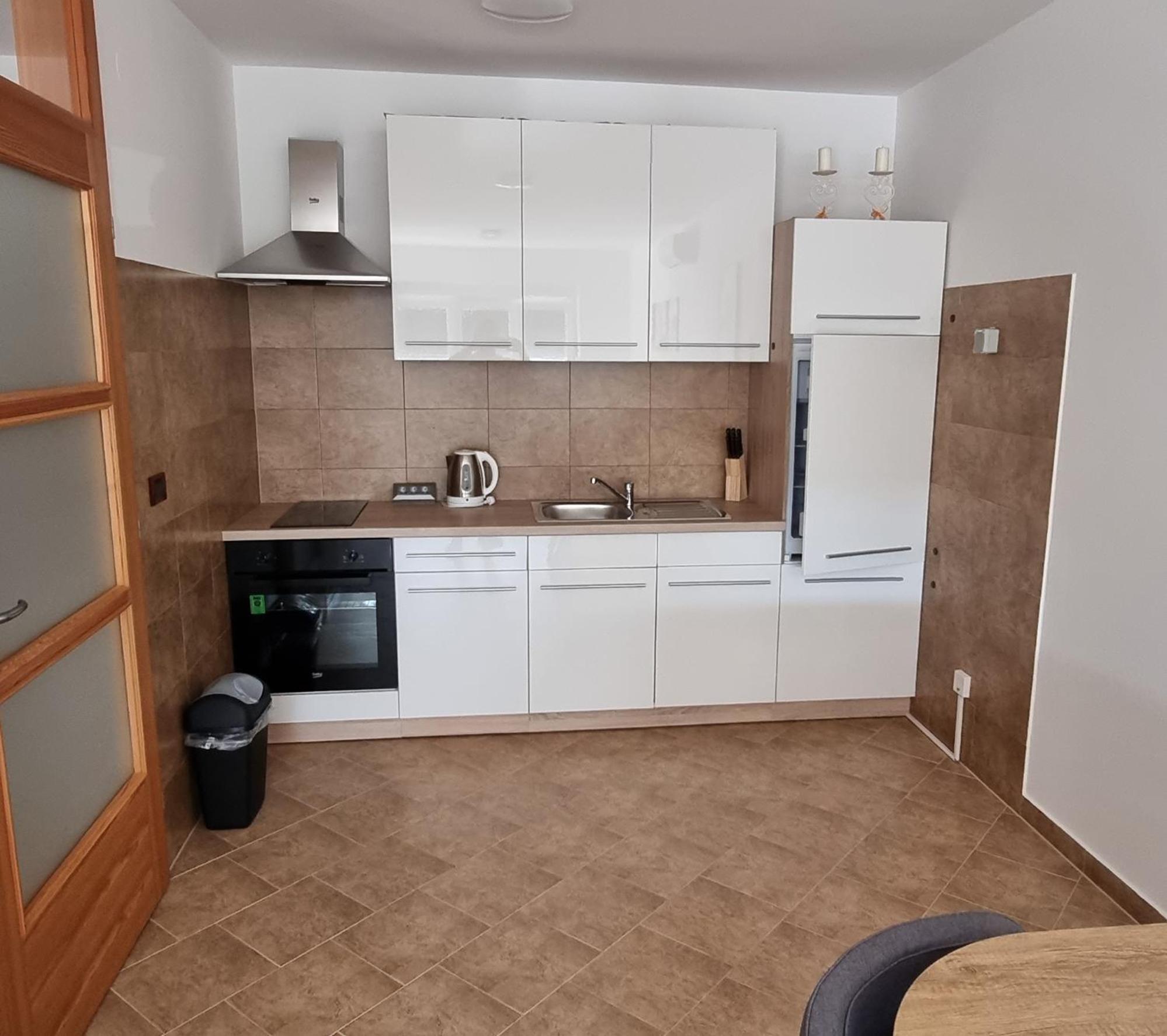 Apartmani Sunce I More بريمونتيرا المظهر الخارجي الصورة