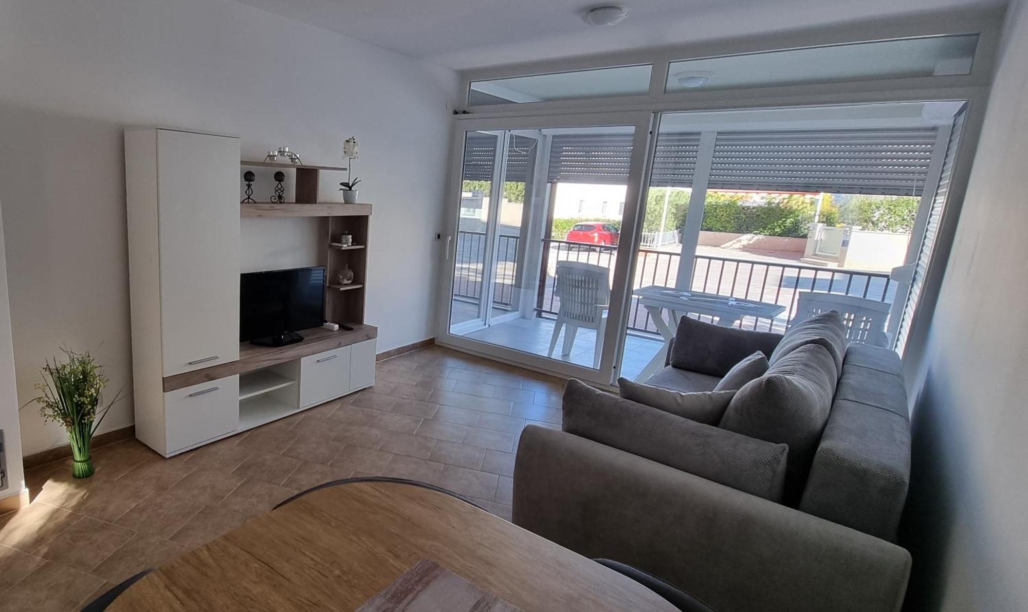 Apartmani Sunce I More بريمونتيرا المظهر الخارجي الصورة