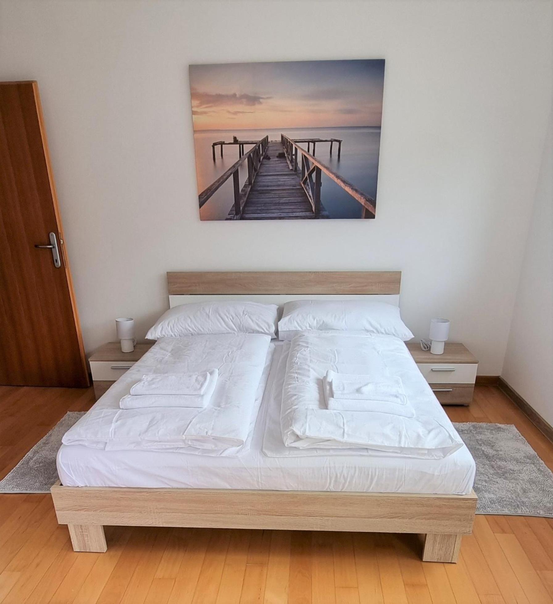 Apartmani Sunce I More بريمونتيرا المظهر الخارجي الصورة